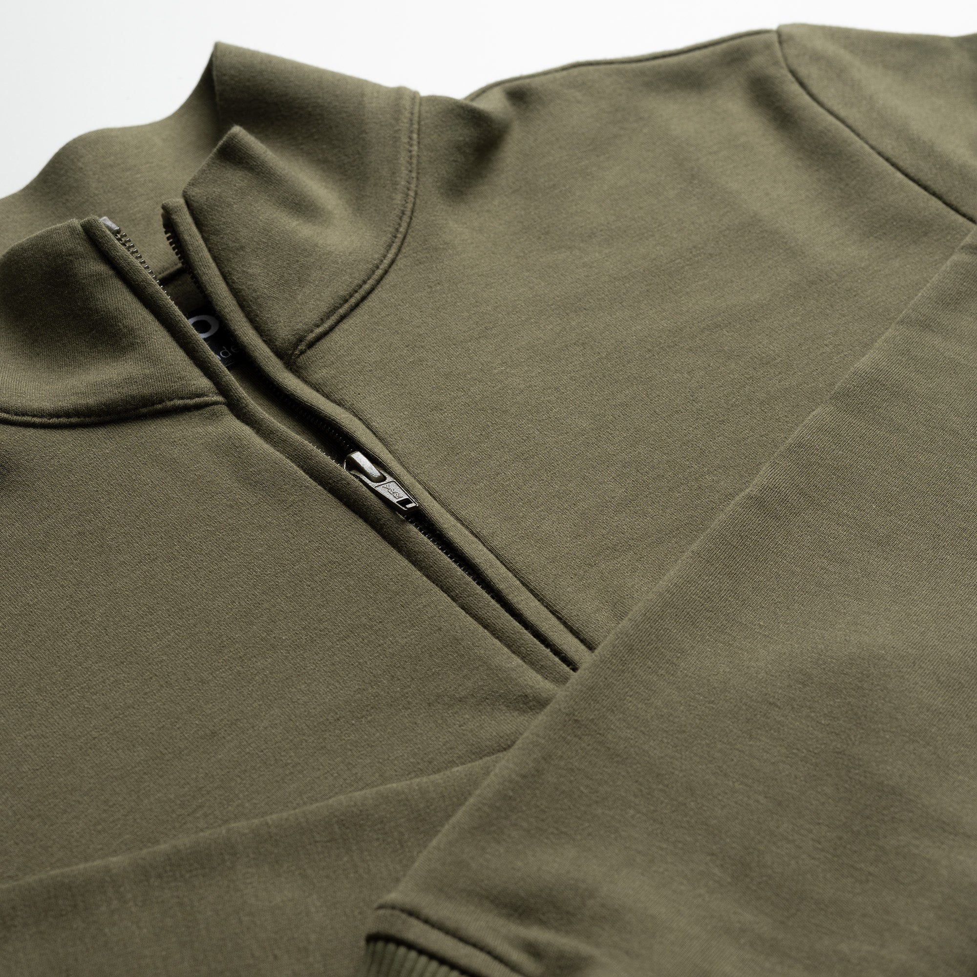 BOXR | Pullover Zipper Olive